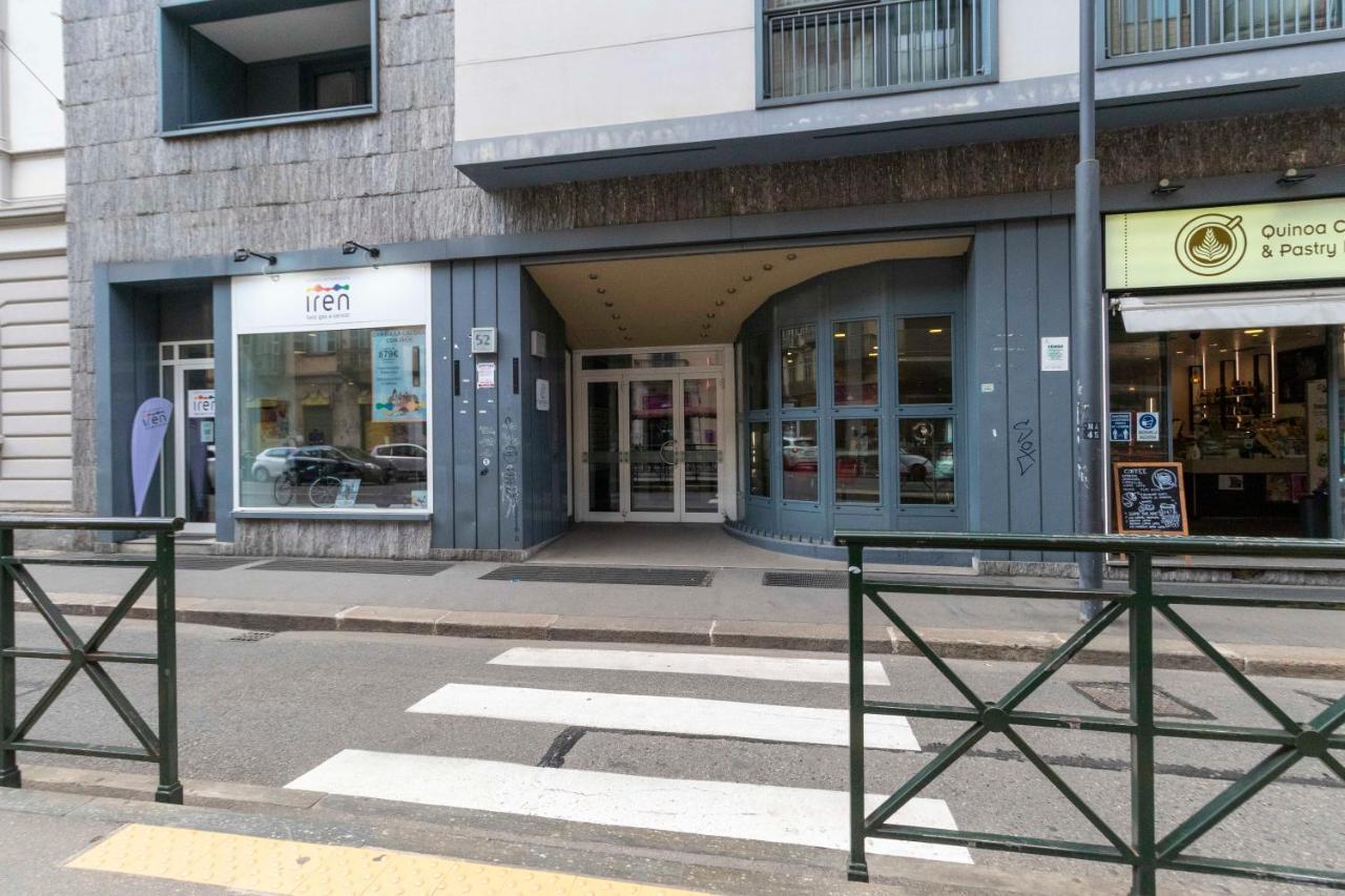Enjoy Room- Appartamento Con Parcheggio Gratuito E Colazione Deliziosa ! Turijn Buitenkant foto